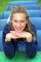 LauraA.jpg (5952 bytes)